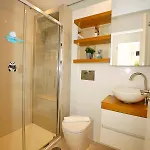 Fantastic With Ac, Pool And Bbq