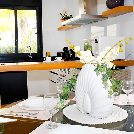 Hébergement de vacances Fantastic With Ac, Pool And Bbq Rojales