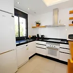 Fantastic With Ac, Pool And Bbq Дом отдыха