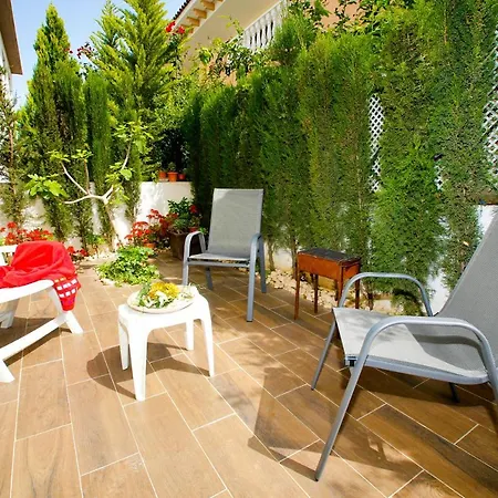 Fantastic With Ac, Pool And Bbq Holiday home *