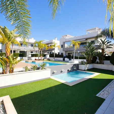 Holiday home Fantastic With Ac, Pool And Bbq *