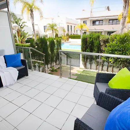 Holiday home Fantastic With Ac, Pool And Bbq